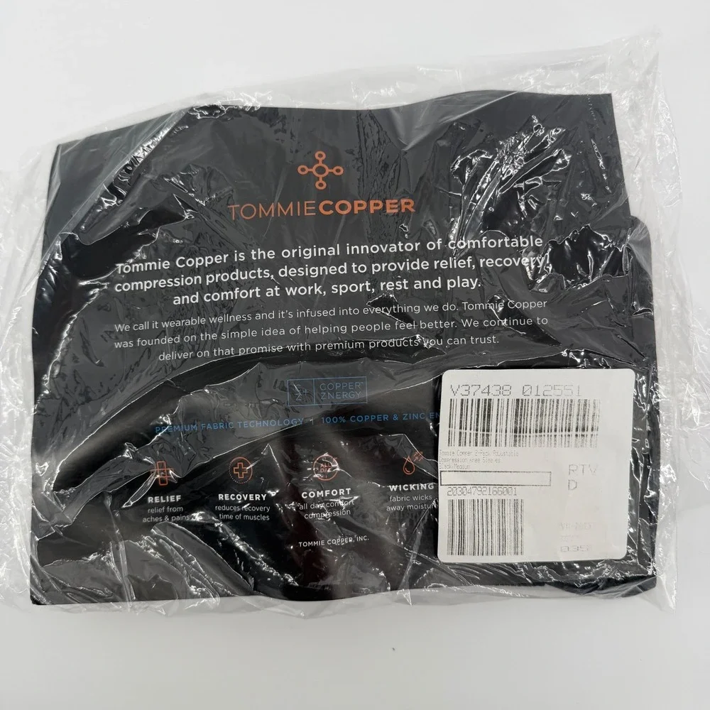 TOMMIE COPPER 2-Pack Black Compression Knee Sleeves w/ Adjustable Straps -Medium